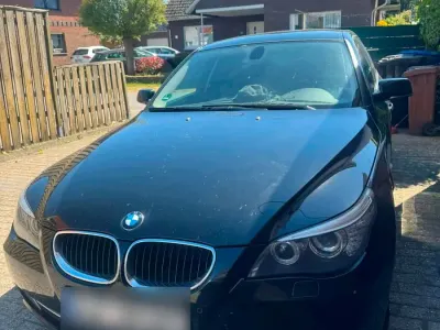 Gebraucht BMW 520 177 PS (130 kW) 2009 Schwarz Kombi