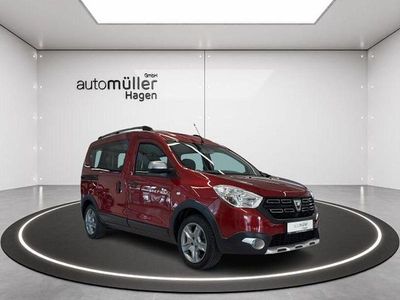 Usata Dacia Dokker Stepway 131 CV (96 kW) 2019 Rosso Monovolume