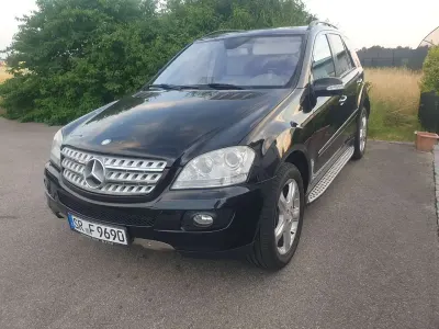 Gebraucht Mercedes ML420 306 PS (225 kW) 2007 Schwarz SUV