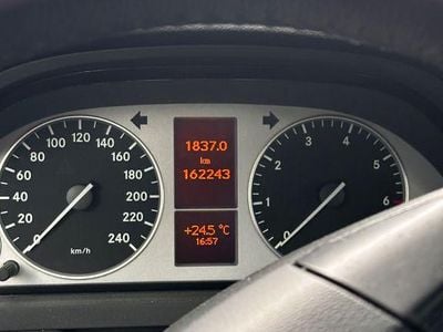 Mercedes B170