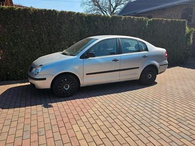 Usata VW Polo 102 CV (75 kW) 2005 Argento Utilitaria