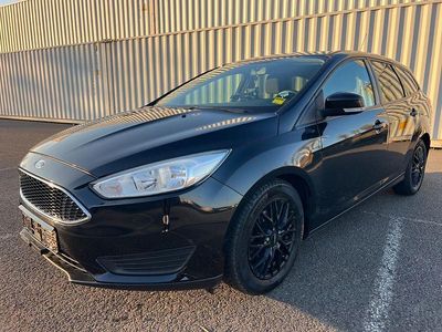 Gebraucht Ford Focus Business Edition 125 PS (91 kW) 2015 Schwarz Kombi
