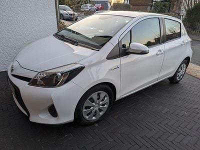 Gebraucht Toyota Yaris Life 75 PS (55 kW) 2013 Schwarz Kleinwagen
