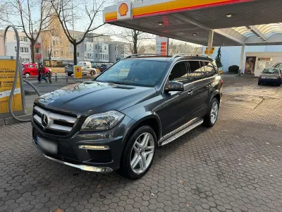 Gebraucht Mercedes GL400 AMG 330 PS (242 kW) 2015 Grau SUV