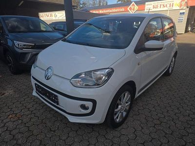Weiß Gebraucht 2016 VW up! CLUB Kleinwagen | 8.800 € (Fairer Preis)