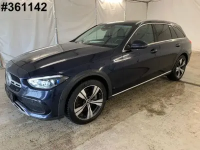Gebraucht Mercedes 220 200 PS (147 kW) 2022 Cavansitblau  metalliclack (metallic) Kombi