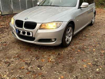 gebraucht BMW 318 i Touring Motor Top Pano SH Navi gepflegt