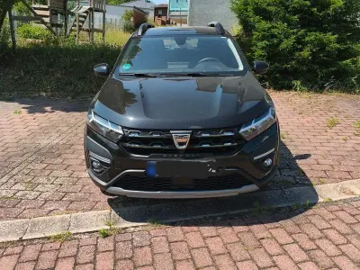 Gebraucht Dacia Sandero Stepway 91 PS (66 kW) 2021 Schwarz Limousine