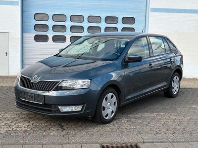 Gebraucht Skoda Rapid Elegance 105 PS (77 kW) 2014 Grau Kleinwagen