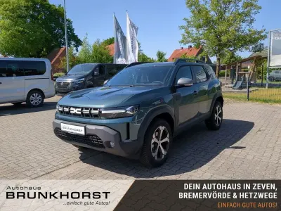 Neu Dacia Duster Journey 154 PS (113 kW) 2026 Zedergrün SUV