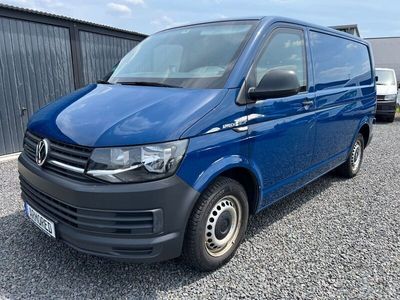 Blau Gebraucht 2016 VW T6 Van | 20.000 €