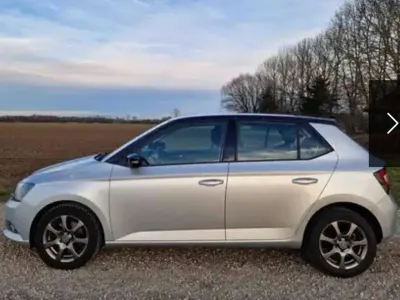 Gebraucht Skoda Fabia Style 90 PS (66 kW) 2015 Grau Limousine