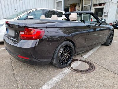 gebraucht BMW 220 i Cabrio