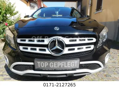 Gebraucht Mercedes GLA180 Business 122 PS (89 kW) 2018 Schwarz SUV
