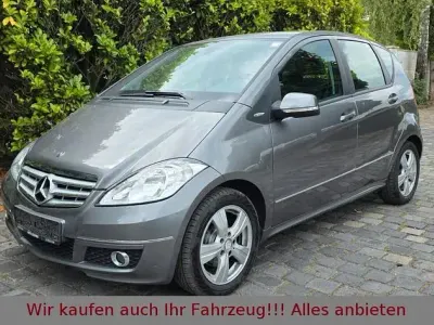 Gebraucht Mercedes A180 Avantgarde 116 PS (85 kW) 2009 Grau Van / Kleinbus