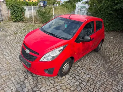 Gebraucht Chevrolet Spark 68 PS (50 kW) 2010 Rot Kleinwagen