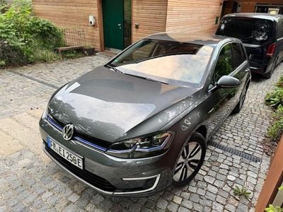 VW e-Golf