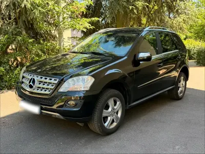 Gebraucht Mercedes ML350 224 PS (164 kW) 2009 Schwarz SUV