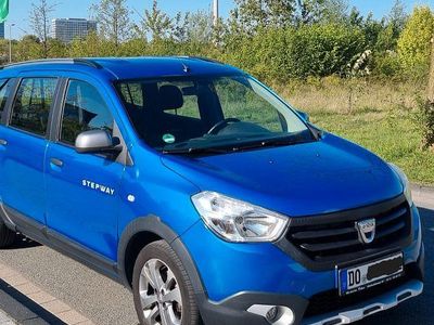 Usata Dacia Lodgy Stepway 116 CV (85 kW) 2016 Blu Monovolume