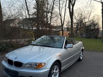 Gebraucht BMW 318 Cabriolet 143 PS (105 kW) 2004 Silber Cabrio