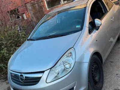 Gebraucht Opel Corsa 60 PS (44 kW) 2007 Silber Kleinwagen