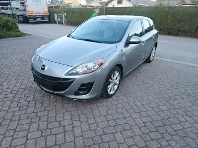 Occasion Mazda 3 Prime-Line 105 ch (77 kW) 2010 Gris Berline