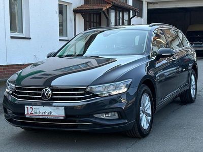 Gebraucht VW Passat Business 150 PS (110 kW) 2021 Grau Kombi