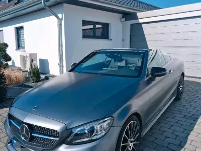 Gebraucht Mercedes C300 AMG 258 PS (189 kW) 2020 Grau Cabrio