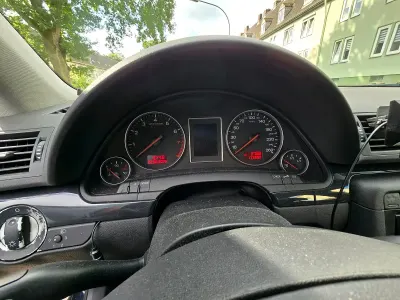 Gebraucht Audi A4 102 PS (75 kW) 2002 Blau Limousine