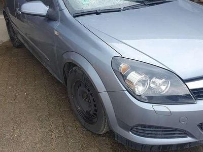 Opel Astra GTC