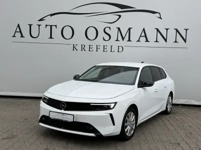 Używany Opel Astra Business Edition 131 KM (96 kW) 2023 Biały Hatchback