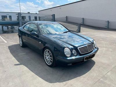 Gebraucht Mercedes CLK230 193 PS (141 kW) 1998 Blau Coupé