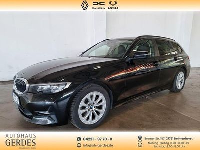 Schwarz Gebraucht 2021 BMW 318 Advantage Kombi | 17.990 € (Teuer)