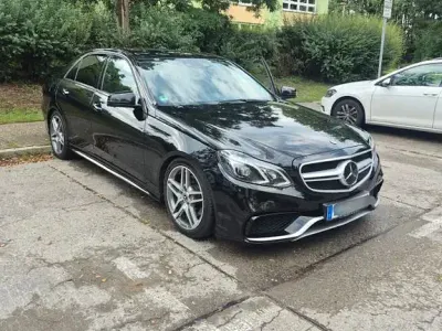 Gebraucht Mercedes E300 AMG 231 PS (169 kW) 2015 Schwarz Limousine