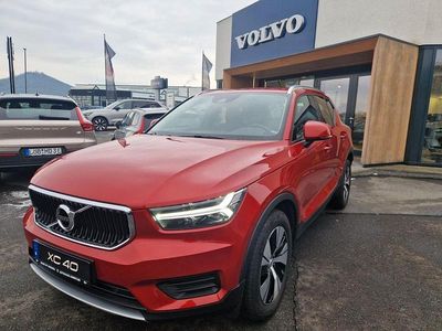 Gebraucht Volvo XC40 Momentum 163 PS (119 kW) 2021 Fusion red SUV