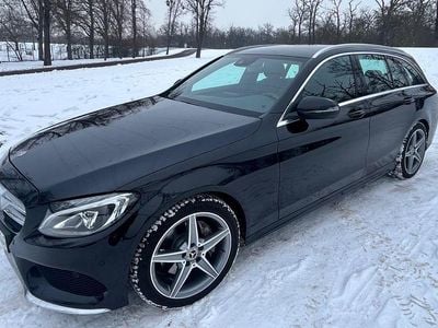 Gebraucht Mercedes C180 AMG line 156 PS (114 kW) 2017 Schwarz Limousine