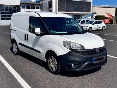 Gebraucht Fiat Doblò 95 PS (69 kW) 2017 Weiß Van / Kleinbus