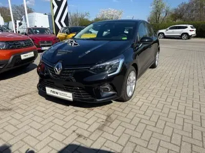Second-hand Renault Clio V Business 67 CP (49 kW) 2022 Negru Berlinǎ