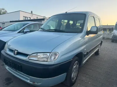 Gebraucht Peugeot Partner 90 PS (66 kW) 2002 Van / Kleinbus