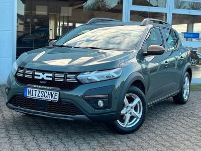 Gebraucht Dacia Sandero Extreme 101 PS (74 kW) 2024 Grün SUV