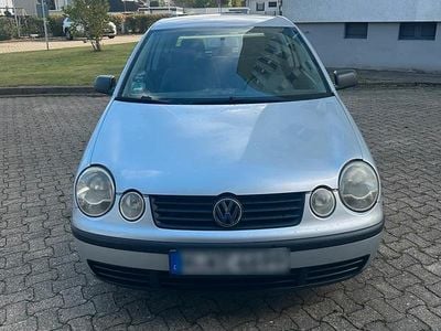 VW Polo