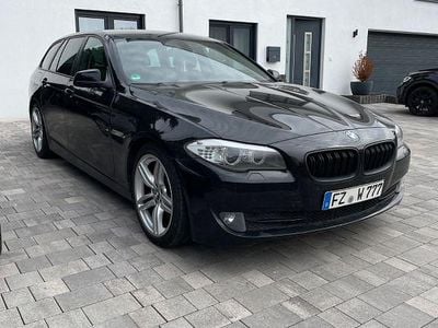 Gebraucht BMW 520 Sport Line 184 PS (135 kW) 2010 Schwarz Kombi