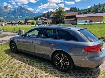 gebraucht Audi A4 2012 177 PS