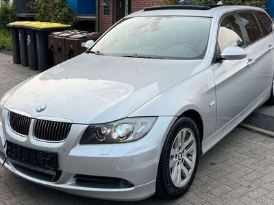 BMW 325