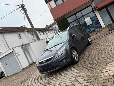 Gebraucht Ford Focus 100 PS (73 kW) 2010 Kombi