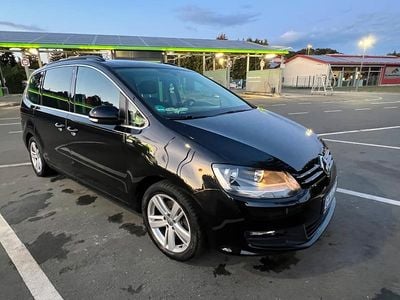 Gebraucht VW Sharan Match 140 PS (102 kW) 2012 Schwarz Van / Kleinbus