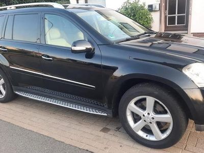 Mercedes GL320