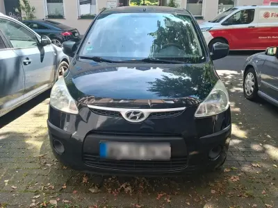 Gebraucht Hyundai i10 67 PS (49 kW) 2009 Schwarz Kleinwagen
