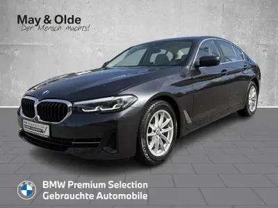 Gebraucht BMW 520 190 PS (139 kW) 2022 Grau Limousine
