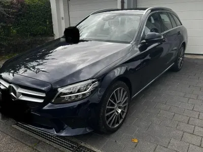 Gebraucht Mercedes E300 320 PS (235 kW) 2021 Blau Kombi